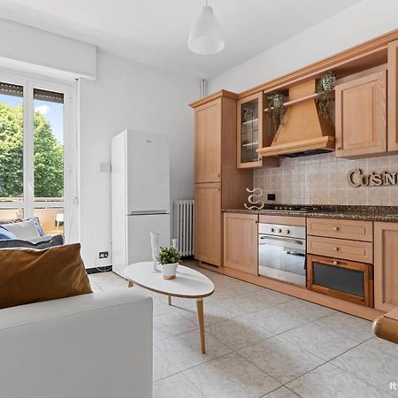 Ferienwohnung Bilocale San Siro-Fiera-City Life M5 Lilla Segesta Mailand Exterior foto